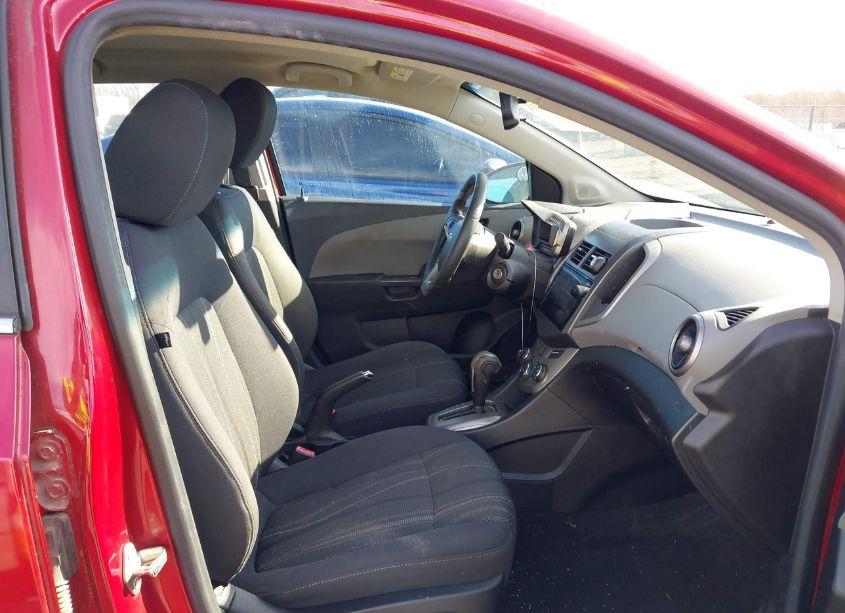 Photo 5 of 2012 Chevrolet Sonic 2LT (VIN 1G1JC6SH2C4211854)