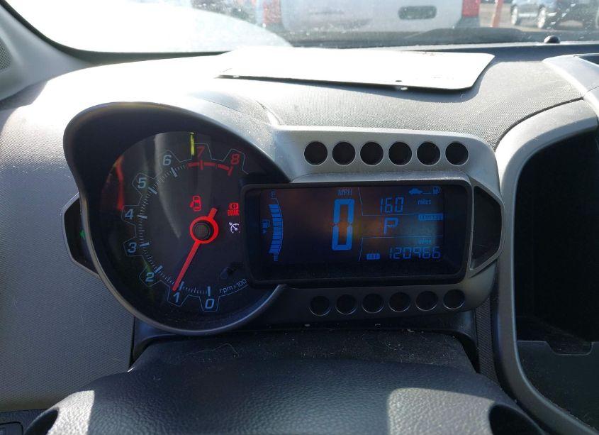 Photo 7 of 2012 Chevrolet Sonic 2LT (VIN 1G1JC6SH2C4211854)