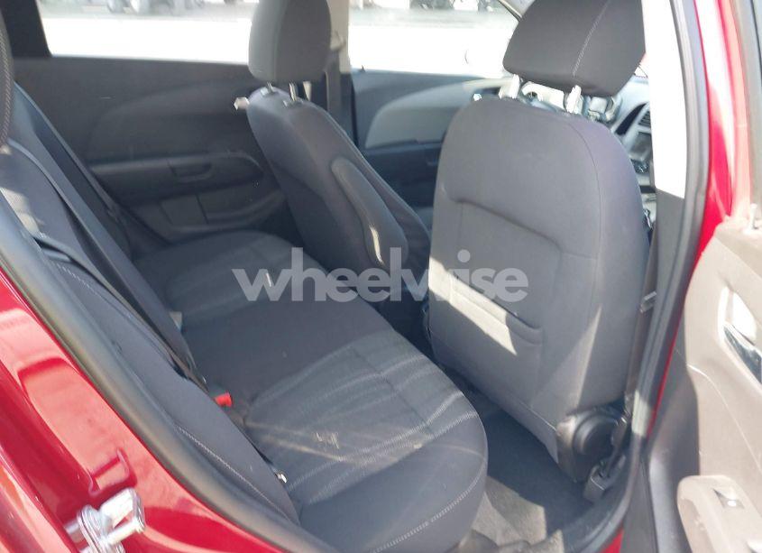 Photo 8 of 2013 Chevrolet Sonic LT AUTO (VIN 1G1JC6SH2D4127597)