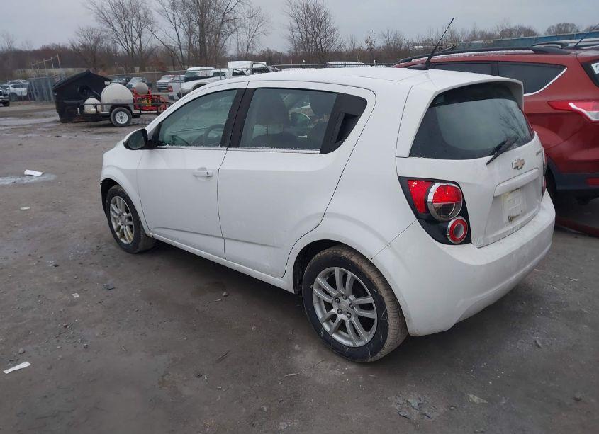 Photo 3 of 2013 Chevrolet Sonic LT AUTO (VIN 1G1JC6SH2D4237386)