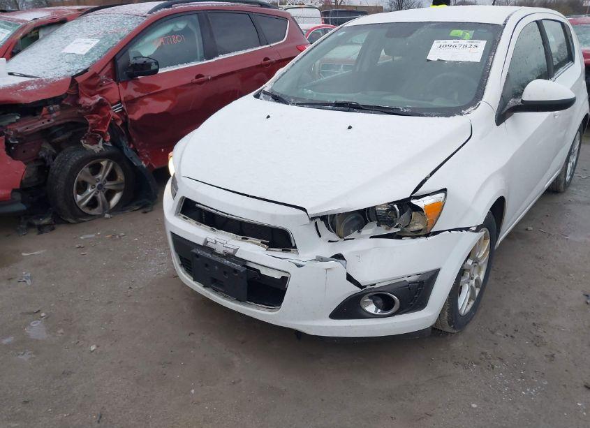 Photo 6 of 2013 Chevrolet Sonic LT AUTO (VIN 1G1JC6SH2D4237386)
