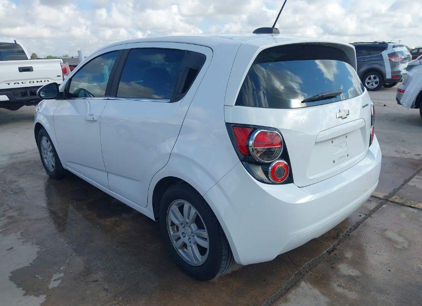 Photo 3 of 2015 Chevrolet Sonic LT AUTO (VIN 1G1JC6SH2F4109376)