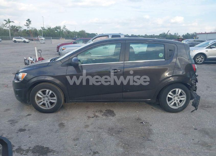 Photo 15 of 2015 Chevrolet Sonic LT AUTO (VIN 1G1JC6SH2F4161722)
