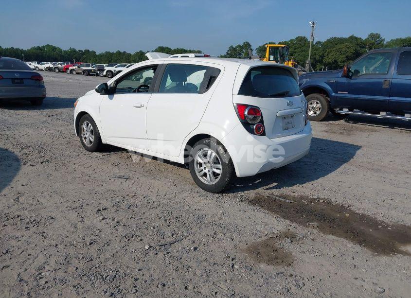 Photo 3 of 2012 Chevrolet Sonic 2LT (VIN 1G1JC6SH3C4104943)