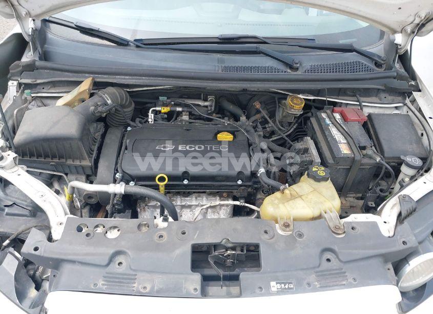 Photo 10 of 2012 Chevrolet Sonic 2LT (VIN 1G1JC6SH3C4105414)