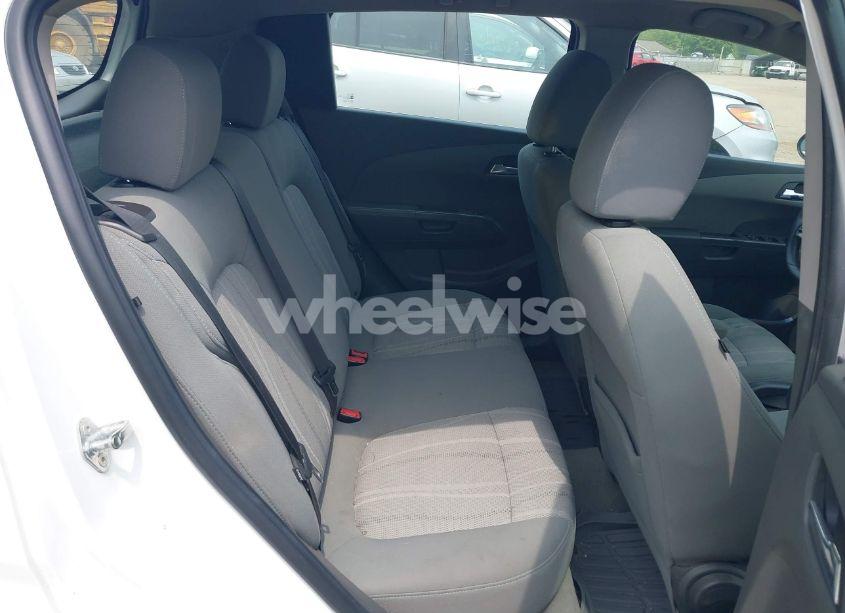 Photo 8 of 2012 Chevrolet Sonic 2LT (VIN 1G1JC6SH3C4105414)