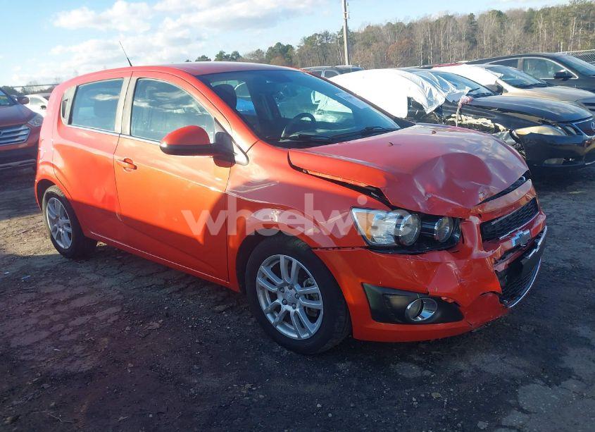 2012 Chevrolet Sonic 2LT (VIN 1G1JC6SH3C4217923) main photo