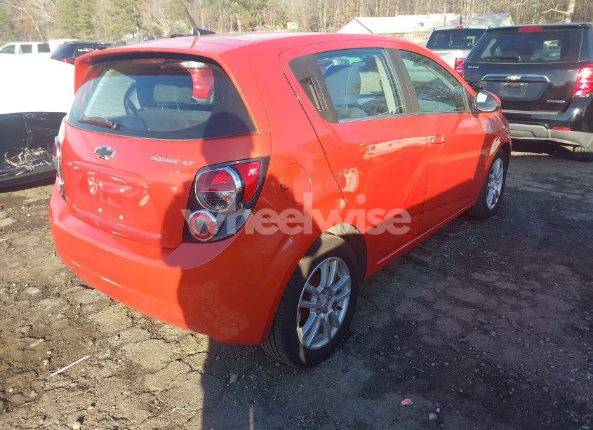 Photo 4 of 2012 Chevrolet Sonic 2LT (VIN 1G1JC6SH3C4217923)