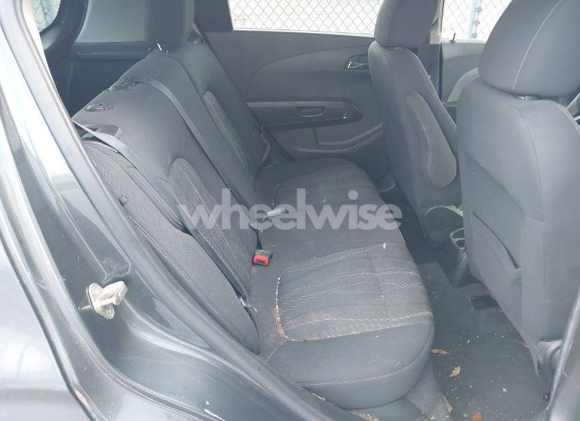 Photo 8 of 2013 Chevrolet Sonic LT AUTO (VIN 1G1JC6SH3D4184388)