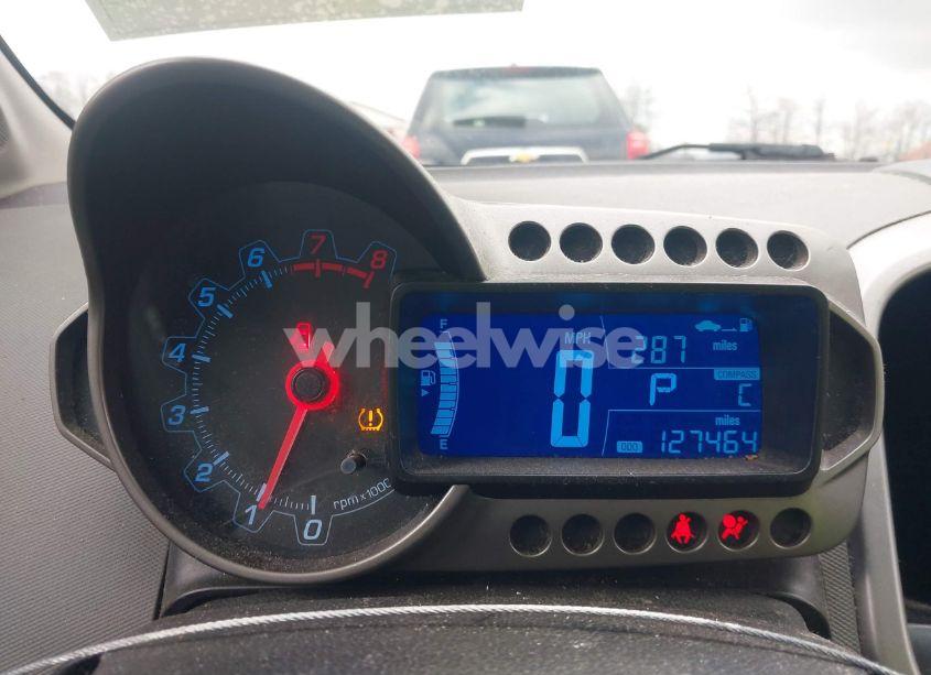 Photo 7 of 2014 Chevrolet Sonic LT AUTO (VIN 1G1JC6SH3E4234286)