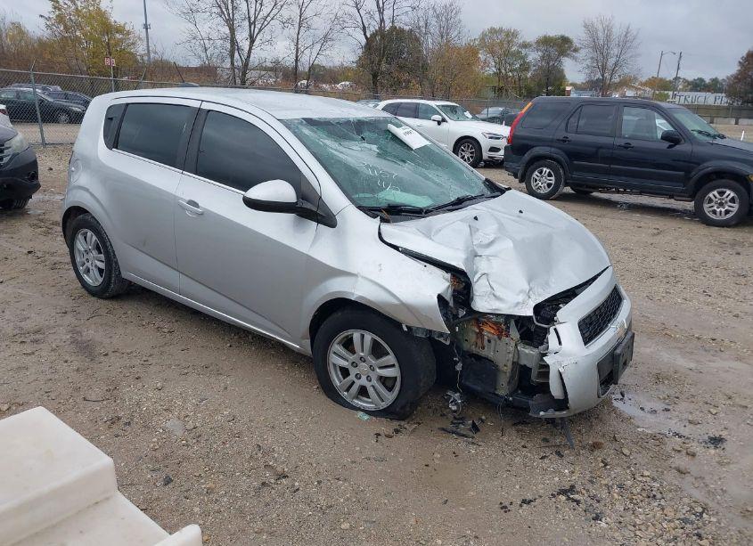 2015 Chevrolet Sonic LT AUTO (VIN 1G1JC6SH3F4123352) main photo