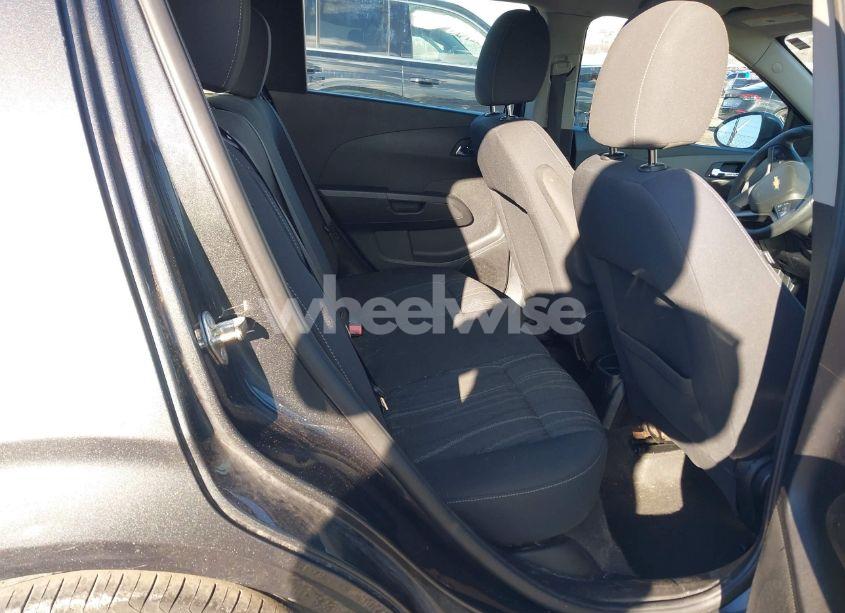 Photo 8 of 2016 Chevrolet Sonic LT AUTO (VIN 1G1JC6SH3G4160693)