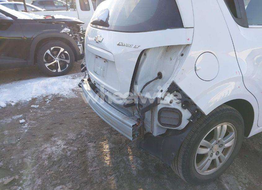 Photo 12 of 2016 Chevrolet Sonic LT AUTO (VIN 1G1JC6SH3G4172360)