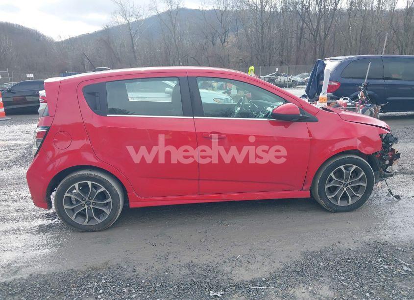 Photo 13 of 2018 Chevrolet Sonic LT MANUAL (VIN 1G1JC6SH3J4128155)