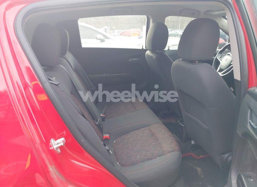 Photo 8 of 2018 Chevrolet Sonic LT MANUAL (VIN 1G1JC6SH3J4128155)