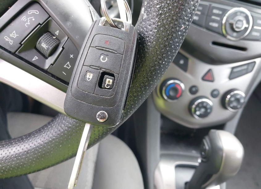 Photo 11 of 2012 Chevrolet Sonic 2LT (VIN 1G1JC6SH4C4117832)