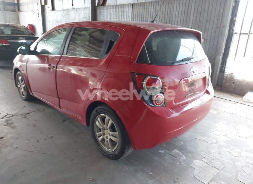 Photo 3 of 2012 Chevrolet Sonic 2LT (VIN 1G1JC6SH4C4137479)