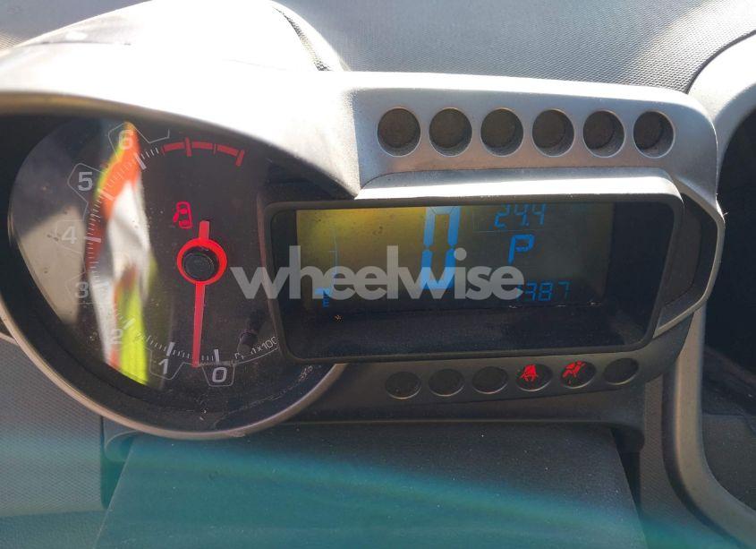 Photo 7 of 2012 Chevrolet Sonic 2LT (VIN 1G1JC6SH4C4137479)