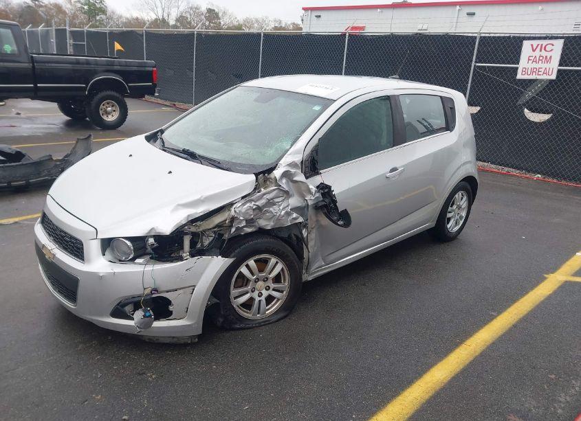 Photo 2 of 2012 Chevrolet Sonic 2LT (VIN 1G1JC6SH4C4168358)