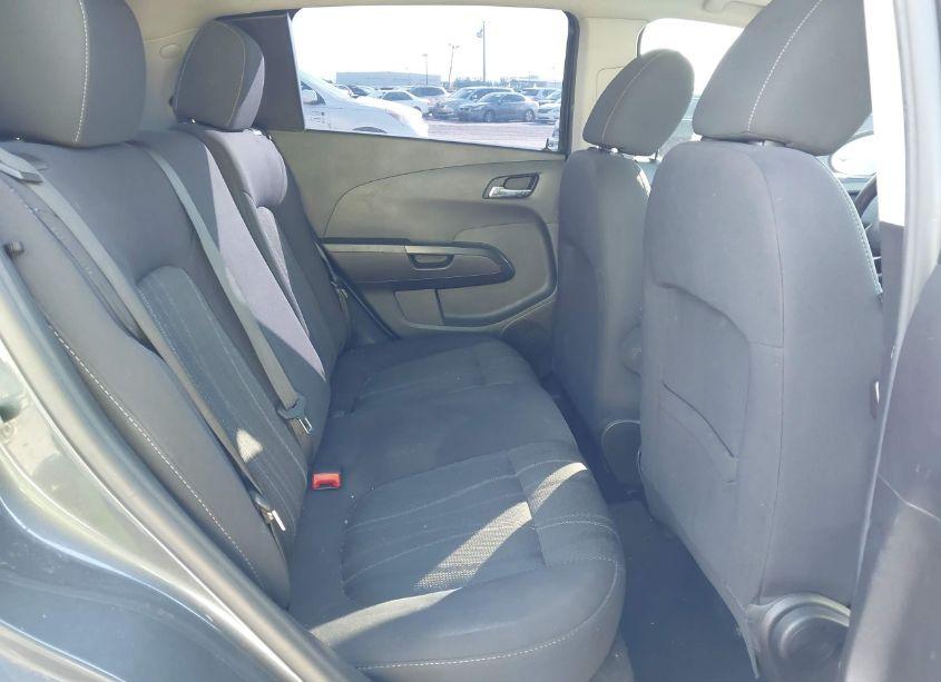 Photo 8 of 2013 Chevrolet Sonic LT AUTO (VIN 1G1JC6SH4D4102412)