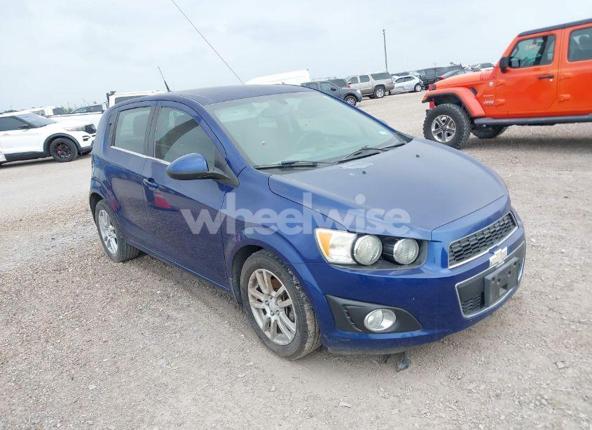 2014 Chevrolet Sonic LT AUTO (VIN 1G1JC6SH4E4103920) main photo