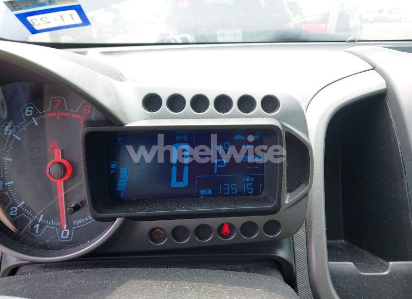 Photo 7 of 2014 Chevrolet Sonic LT AUTO (VIN 1G1JC6SH4E4103920)