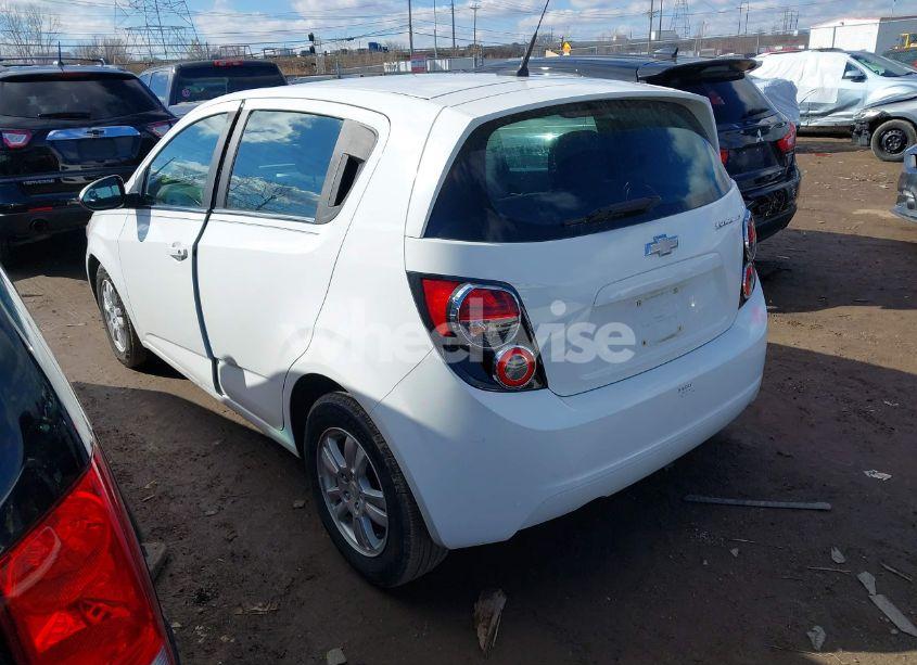 Photo 3 of 2014 Chevrolet Sonic LT AUTO (VIN 1G1JC6SH4E4216055)
