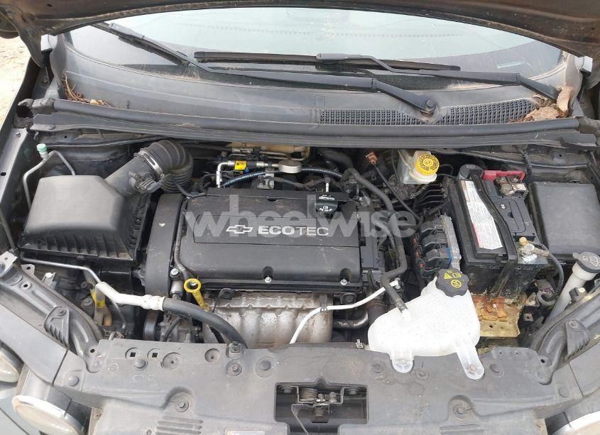 Photo 10 of 2015 Chevrolet Sonic LT AUTO (VIN 1G1JC6SH4F4150804)