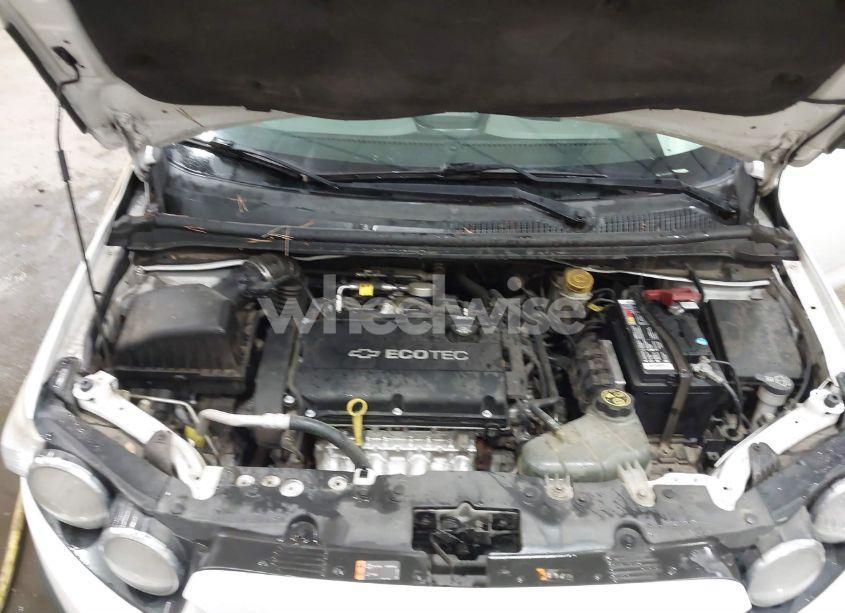 Photo 10 of 2015 Chevrolet Sonic LT AUTO (VIN 1G1JC6SH4F4151872)