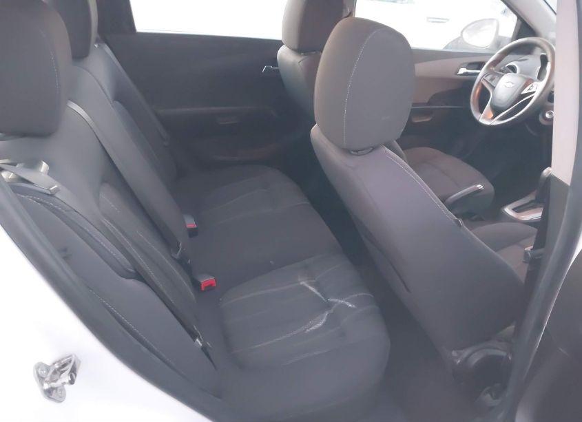 Photo 8 of 2015 Chevrolet Sonic LT AUTO (VIN 1G1JC6SH4F4164279)