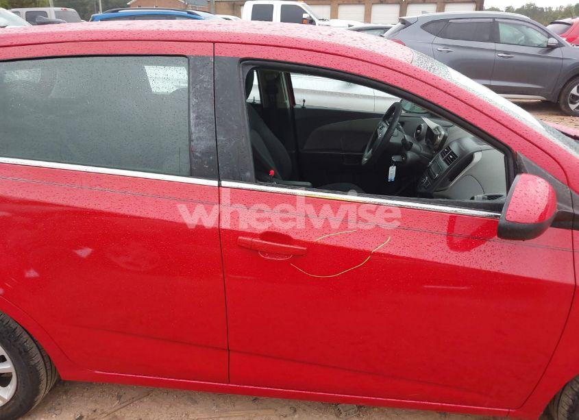 Photo 14 of 2012 Chevrolet Sonic 2LT (VIN 1G1JC6SH5C4151939)