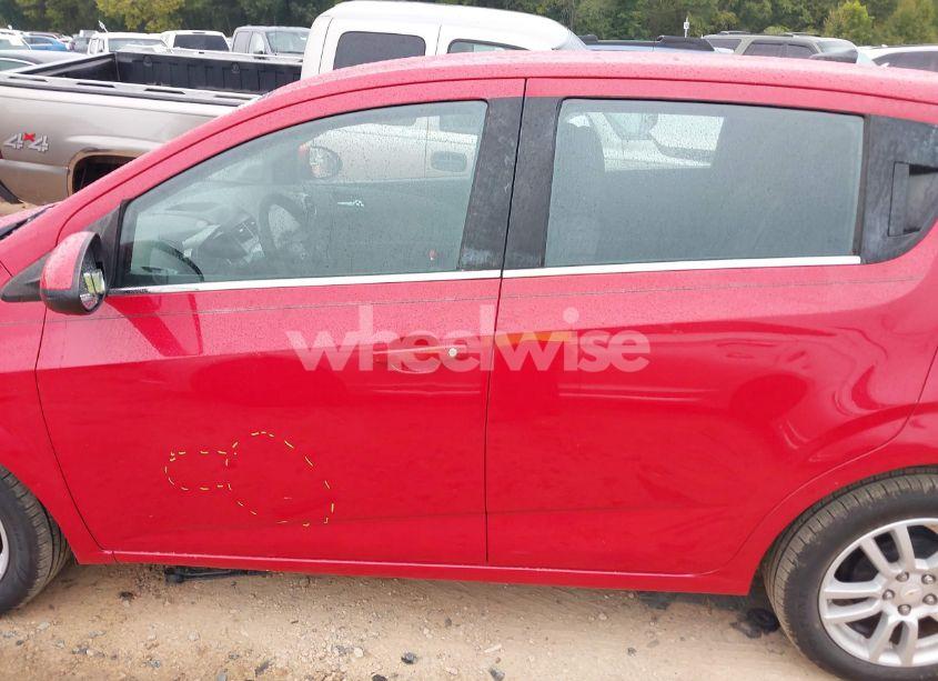 Photo 15 of 2012 Chevrolet Sonic 2LT (VIN 1G1JC6SH5C4151939)