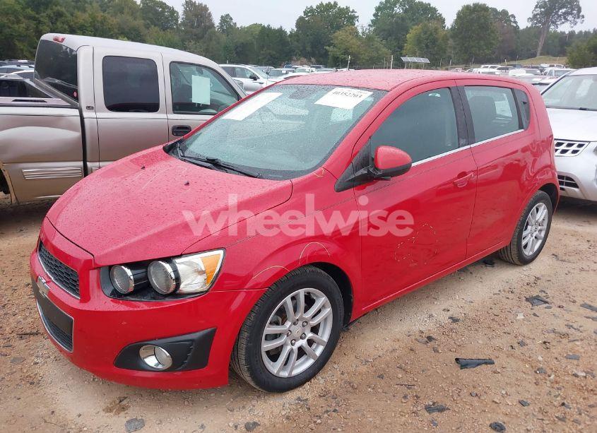 Photo 2 of 2012 Chevrolet Sonic 2LT (VIN 1G1JC6SH5C4151939)