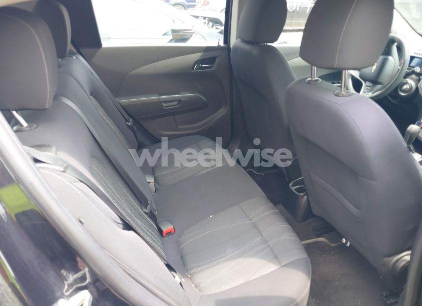 Photo 8 of 2013 Chevrolet Sonic LT AUTO (VIN 1G1JC6SH5D4175739)