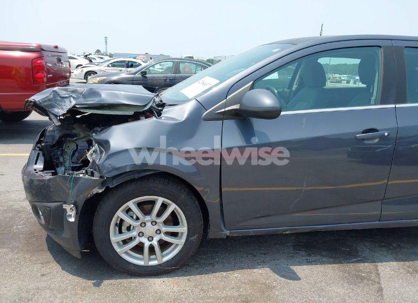 Photo 16 of 2013 Chevrolet Sonic LT AUTO (VIN 1G1JC6SH5D4213115)