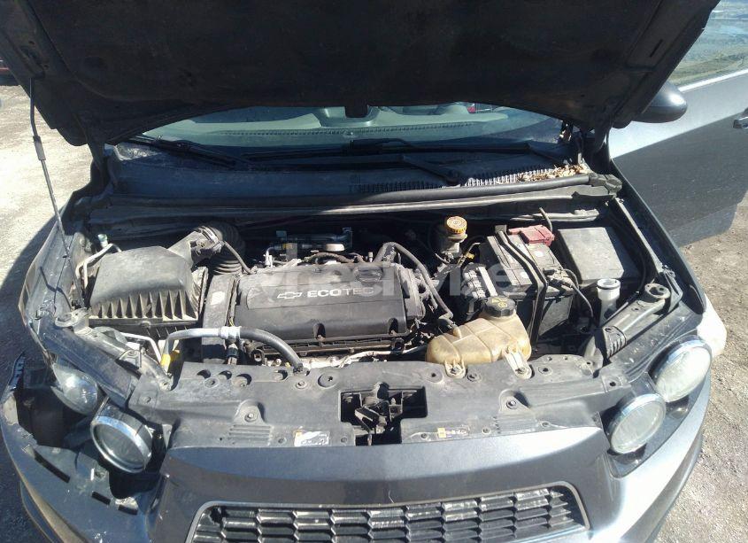 Photo 10 of 2013 Chevrolet Sonic LT AUTO (VIN 1G1JC6SH5D4220307)