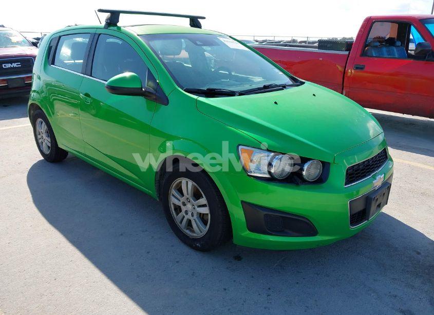 2015 Chevrolet Sonic LT AUTO (VIN 1G1JC6SH5F4135518) main photo