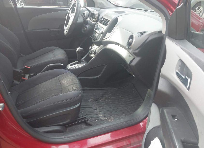 Photo 5 of 2012 Chevrolet Sonic 2LT (VIN 1G1JC6SH6C4152713)