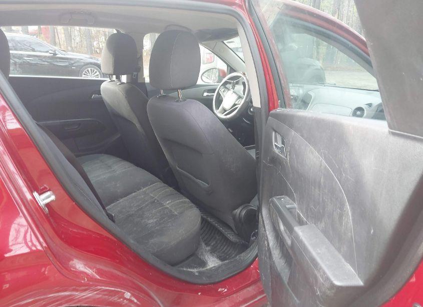 Photo 8 of 2012 Chevrolet Sonic 2LT (VIN 1G1JC6SH6C4152713)
