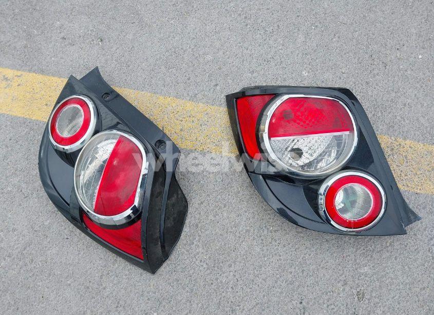 Photo 12 of 2013 Chevrolet Sonic LT AUTO (VIN 1G1JC6SH6D4194073)