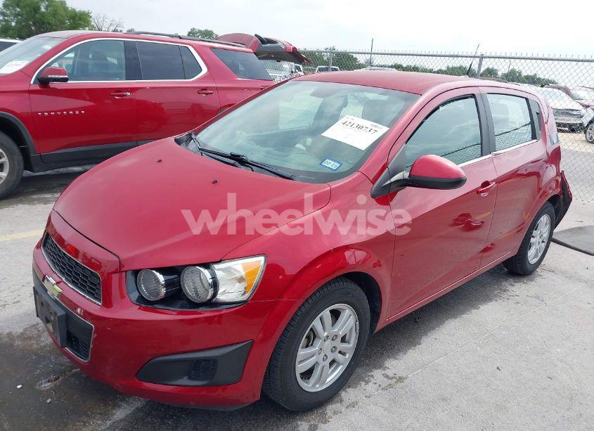 Photo 2 of 2013 Chevrolet Sonic LT AUTO (VIN 1G1JC6SH6D4194073)
