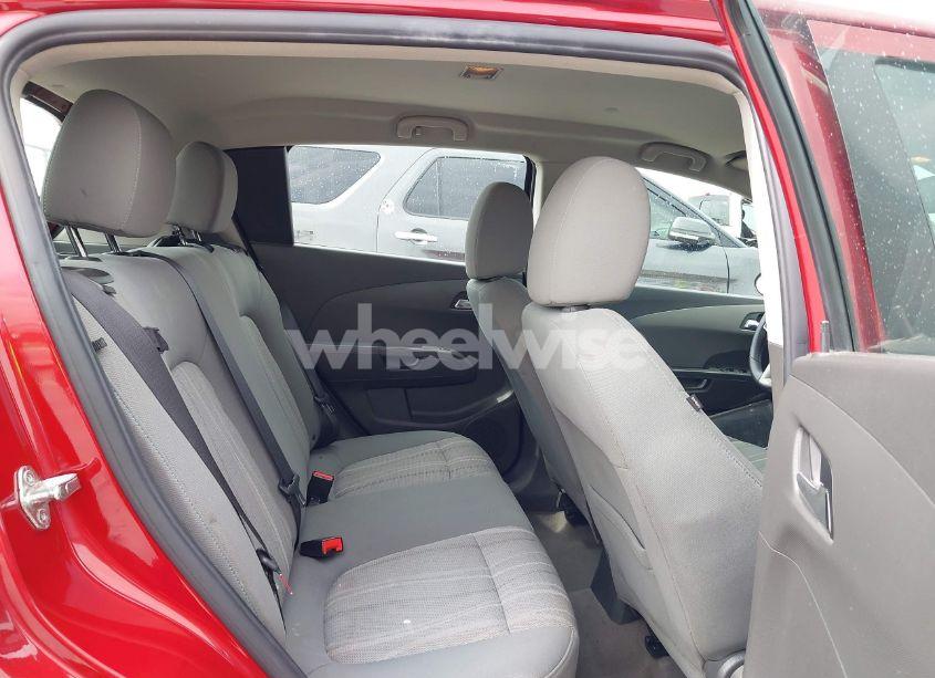 Photo 8 of 2013 Chevrolet Sonic LT AUTO (VIN 1G1JC6SH6D4194073)