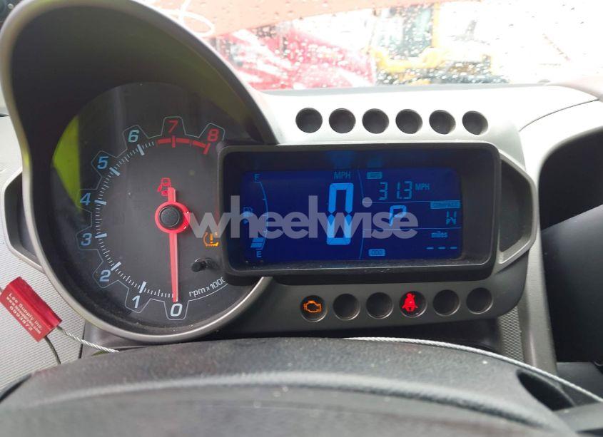 Photo 7 of 2013 Chevrolet Sonic LT AUTO (VIN 1G1JC6SH6D4216850)