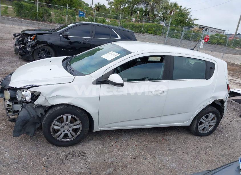 Photo 14 of 2014 Chevrolet Sonic LT AUTO (VIN 1G1JC6SH6E4192423)