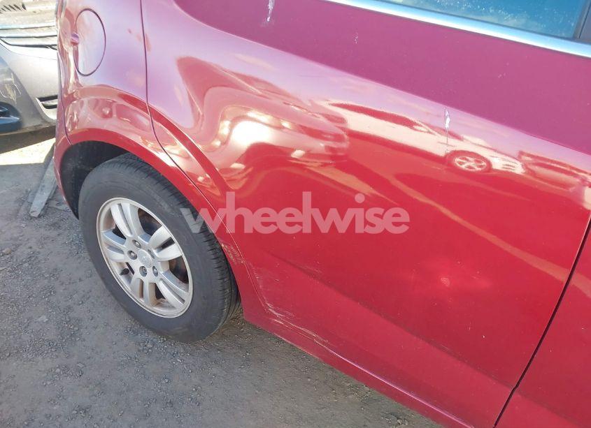 Photo 12 of 2014 Chevrolet Sonic LT AUTO (VIN 1G1JC6SH6E4215294)