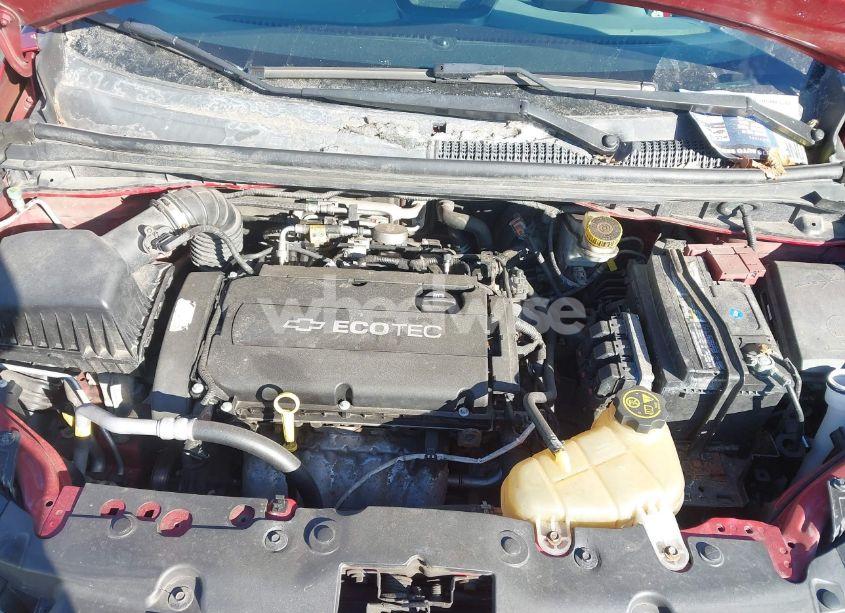 Photo 9 of 2014 Chevrolet Sonic LT AUTO (VIN 1G1JC6SH6E4215294)