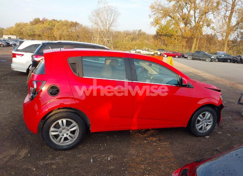 Photo 13 of 2015 Chevrolet Sonic LT AUTO (VIN 1G1JC6SH6F4131347)