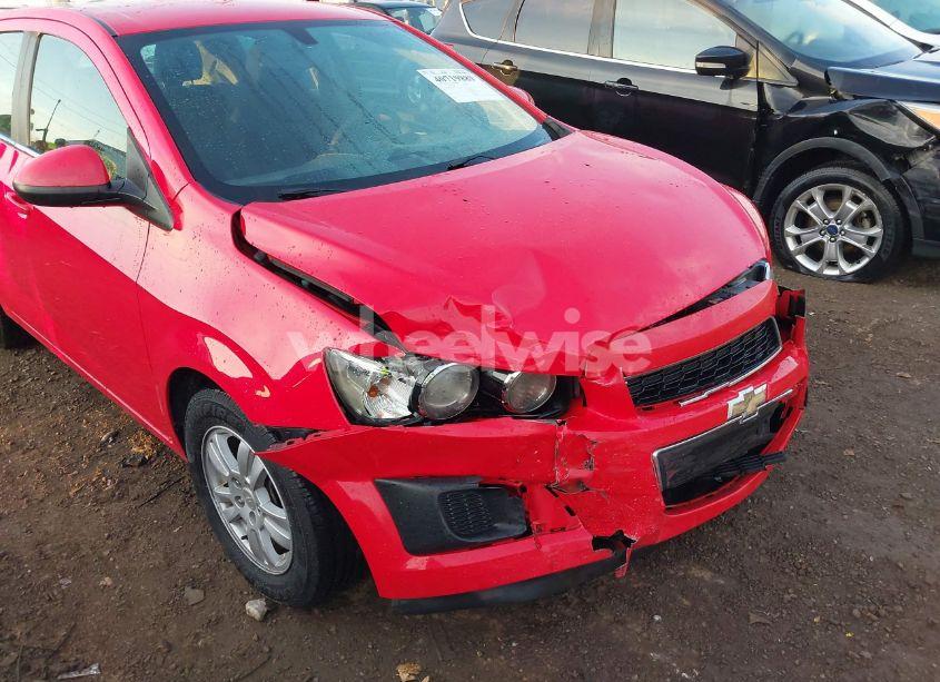 Photo 6 of 2015 Chevrolet Sonic LT AUTO (VIN 1G1JC6SH6F4131347)