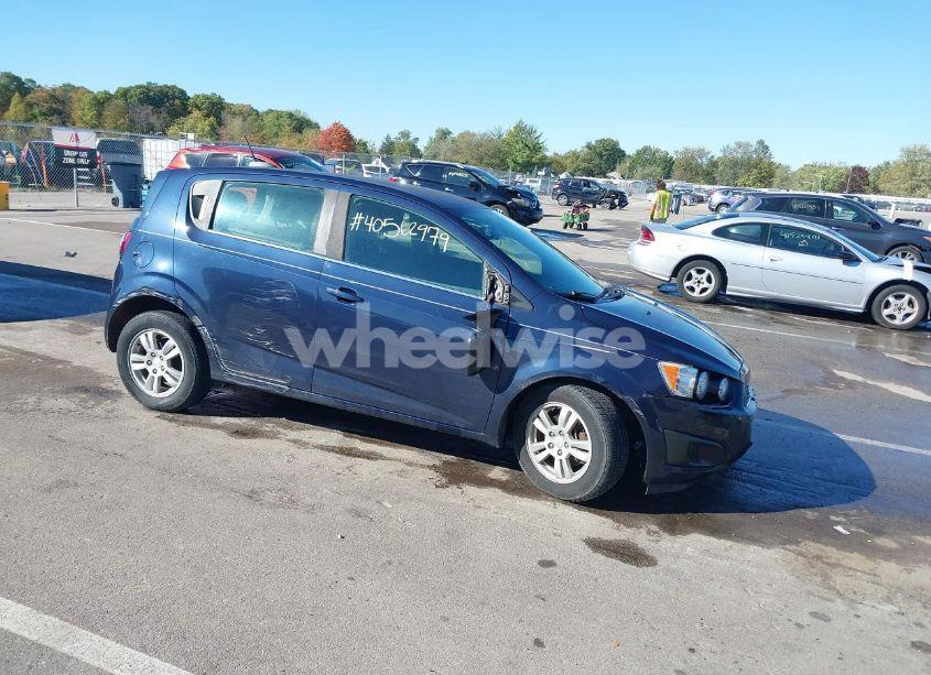 2015 Chevrolet Sonic LT AUTO (VIN 1G1JC6SH6F4206371) main photo