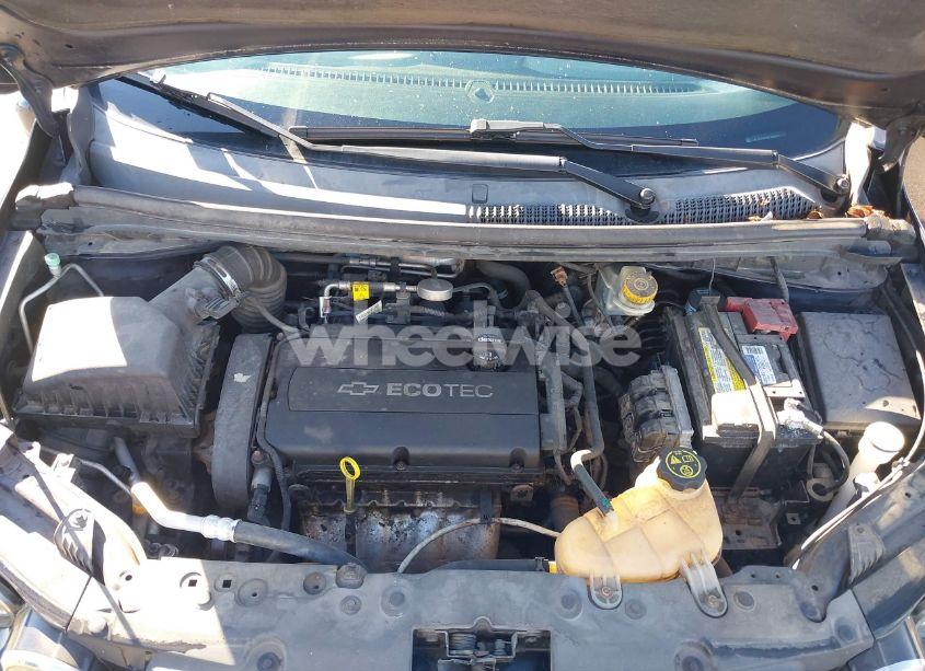 Photo 10 of 2015 Chevrolet Sonic LT AUTO (VIN 1G1JC6SH6F4206371)